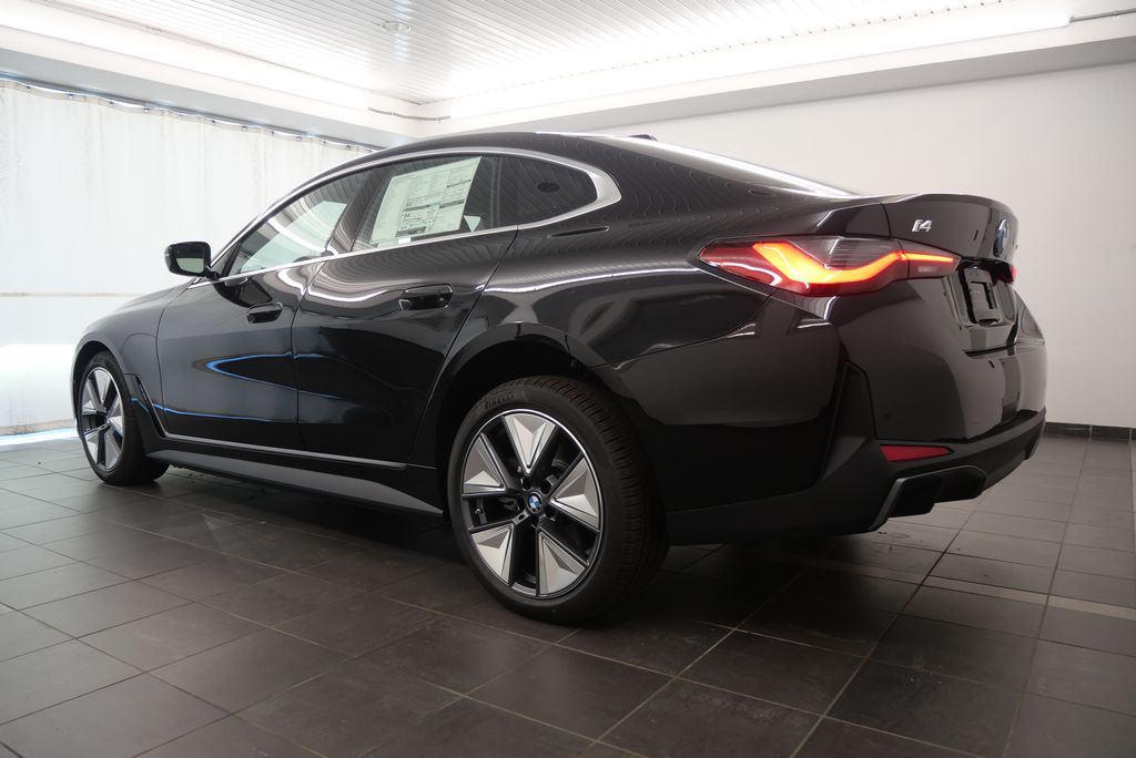 2025 BMW i4 eDrive40 3