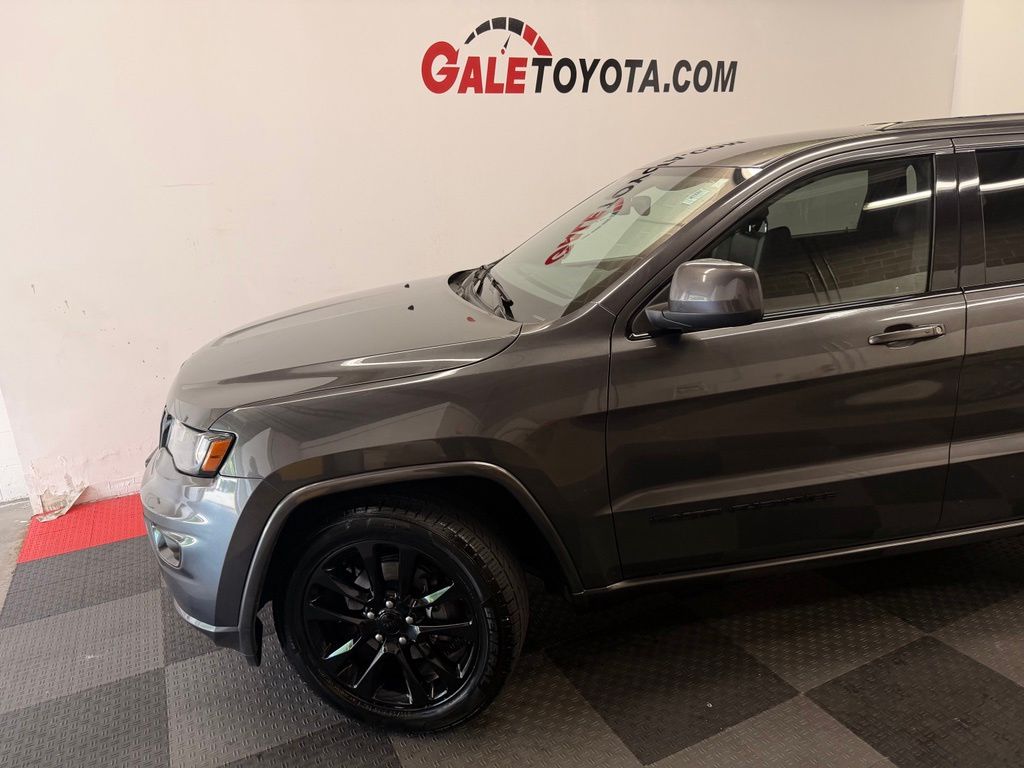 Used 2017 Jeep Grand Cherokee SUV