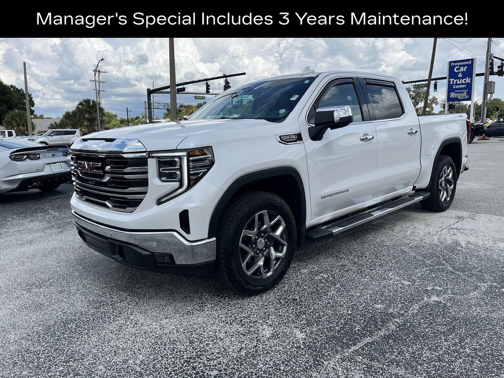 2023 GMC Sierra 1500 SLT 9