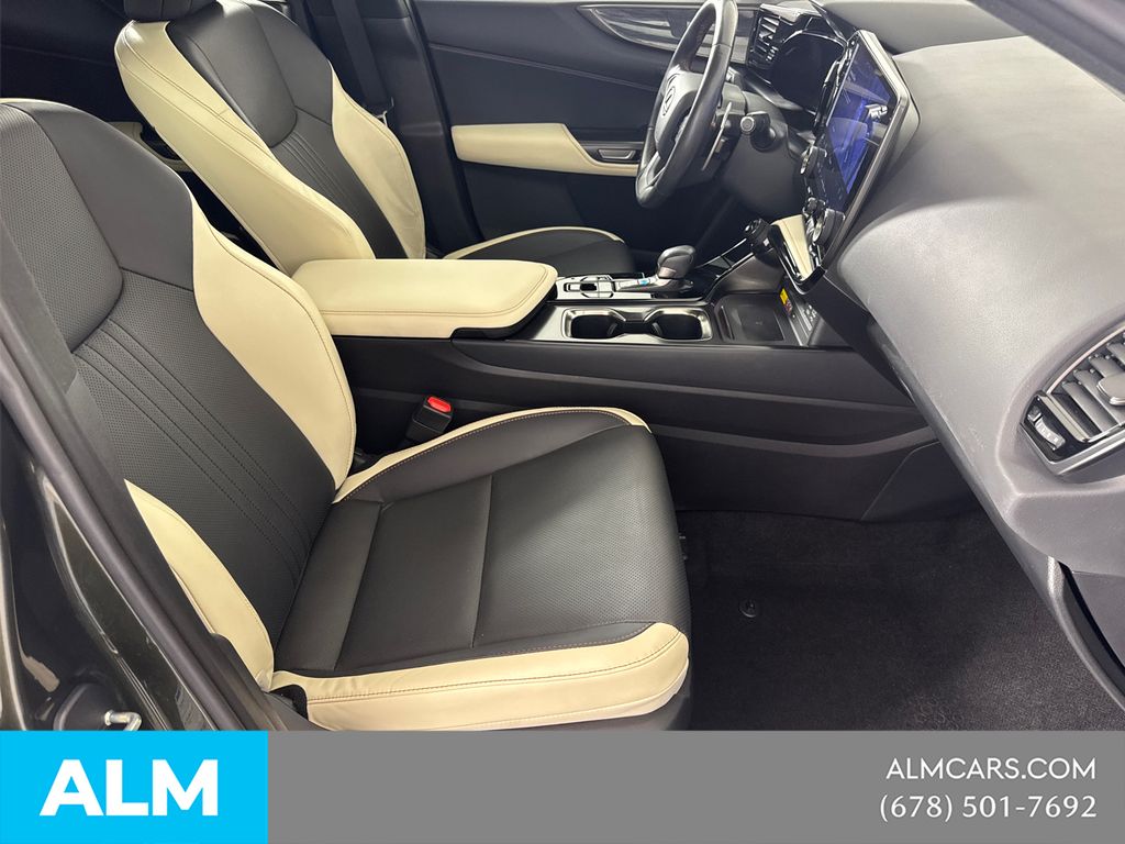 Used 2023 Green Lexus 350 Premium image 17