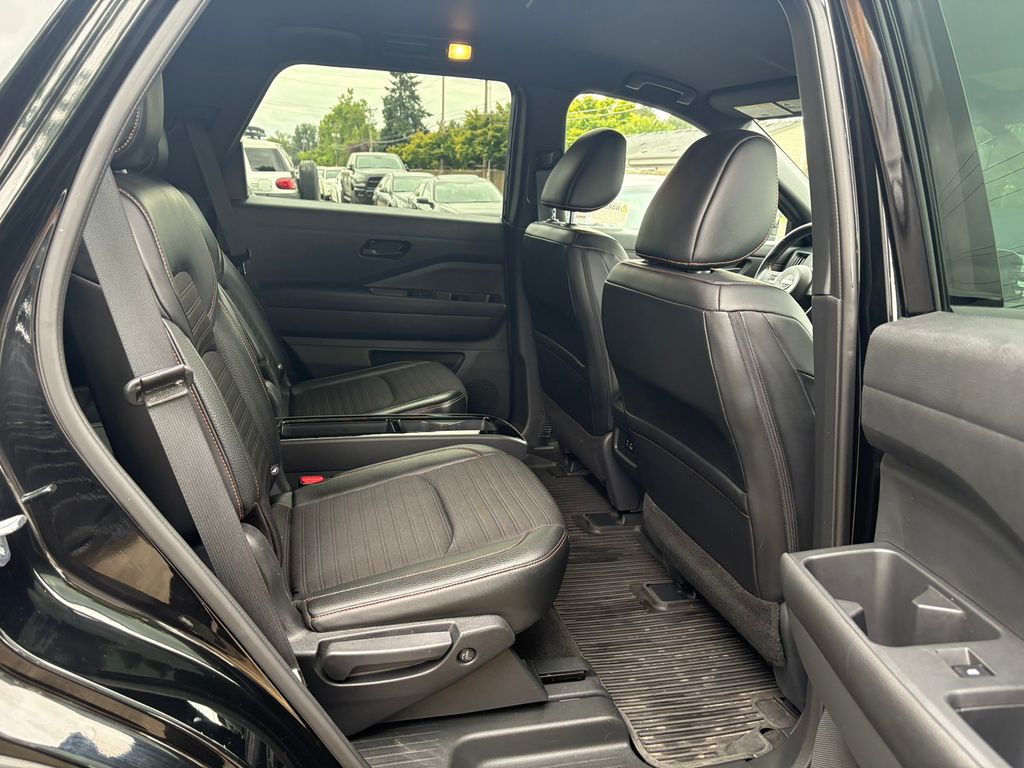 2023 Nissan Pathfinder Rock Creek