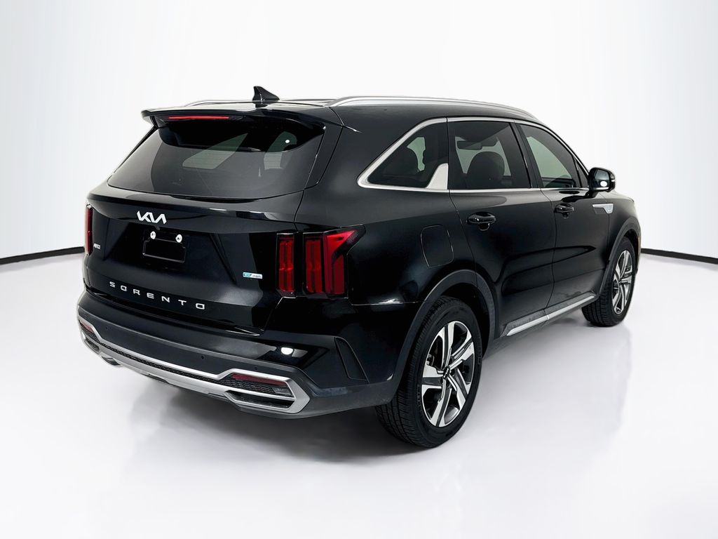 Thumbnail: 2022 Kia Sorento - 5