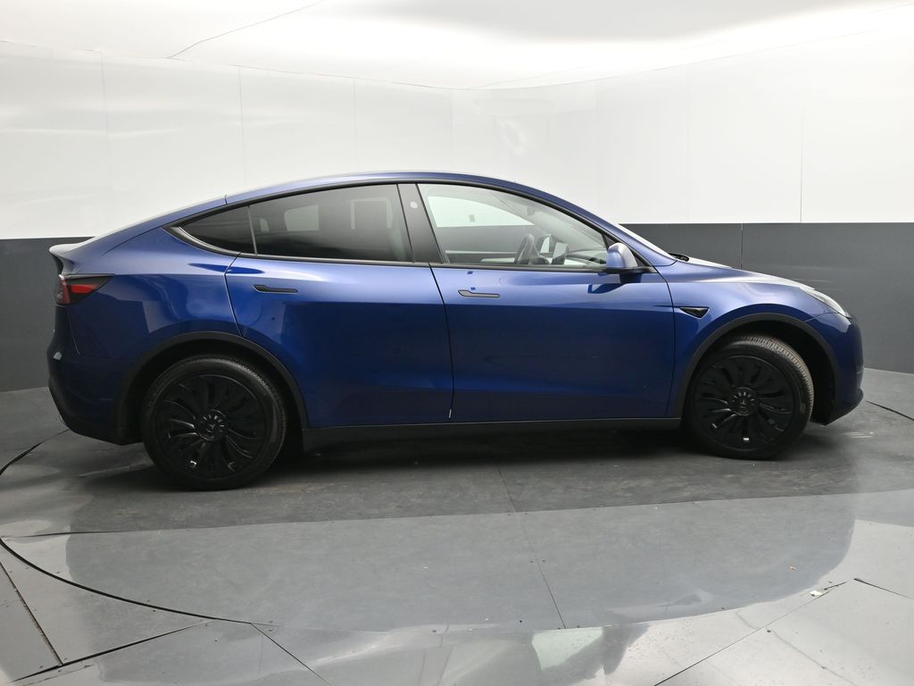 2024 Tesla Model Y Long Range Dual Motor All-Wheel Drive
