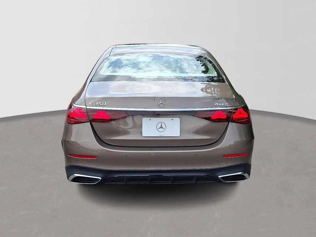 Thumbnail: 2025 Mercedes-Benz E-Class - 5
