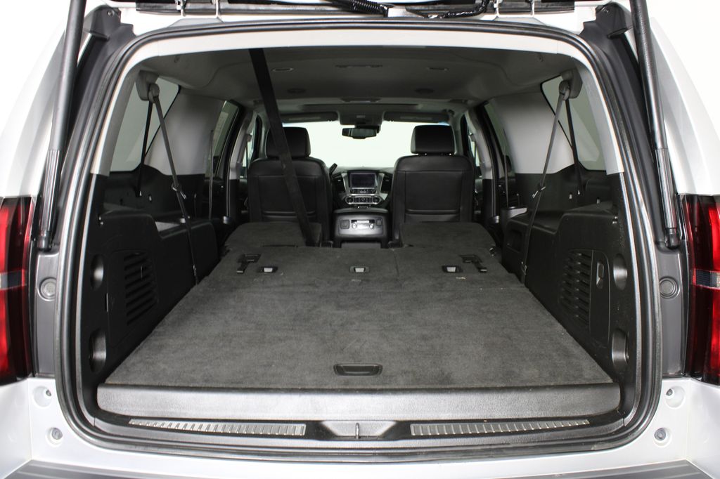 Used 2018 Chevrolet Suburban for sale in 