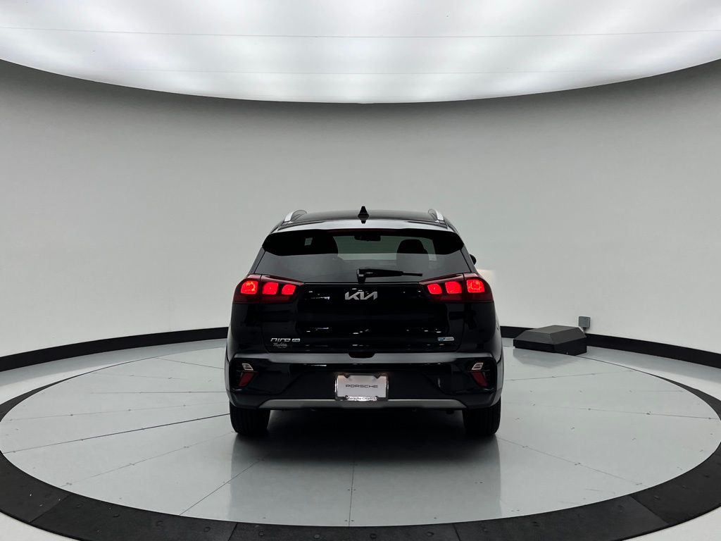 Thumbnail: 2022 Kia Niro - 4