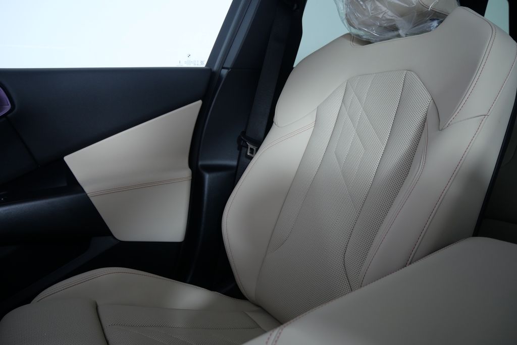 Thumbnail: 2025 BMW X3 - 26