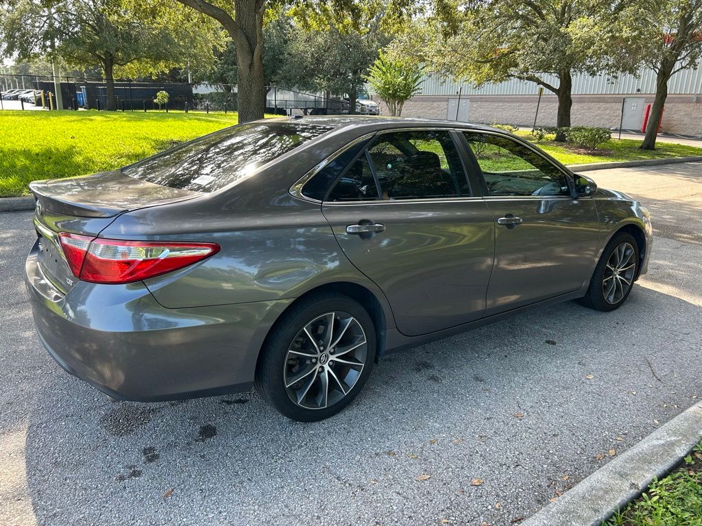 Thumbnail: 2016 Toyota Camry - 5