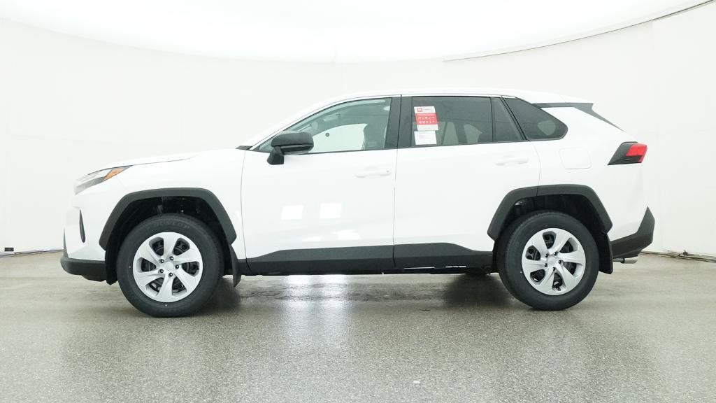 2025 Toyota RAV4 LE 12