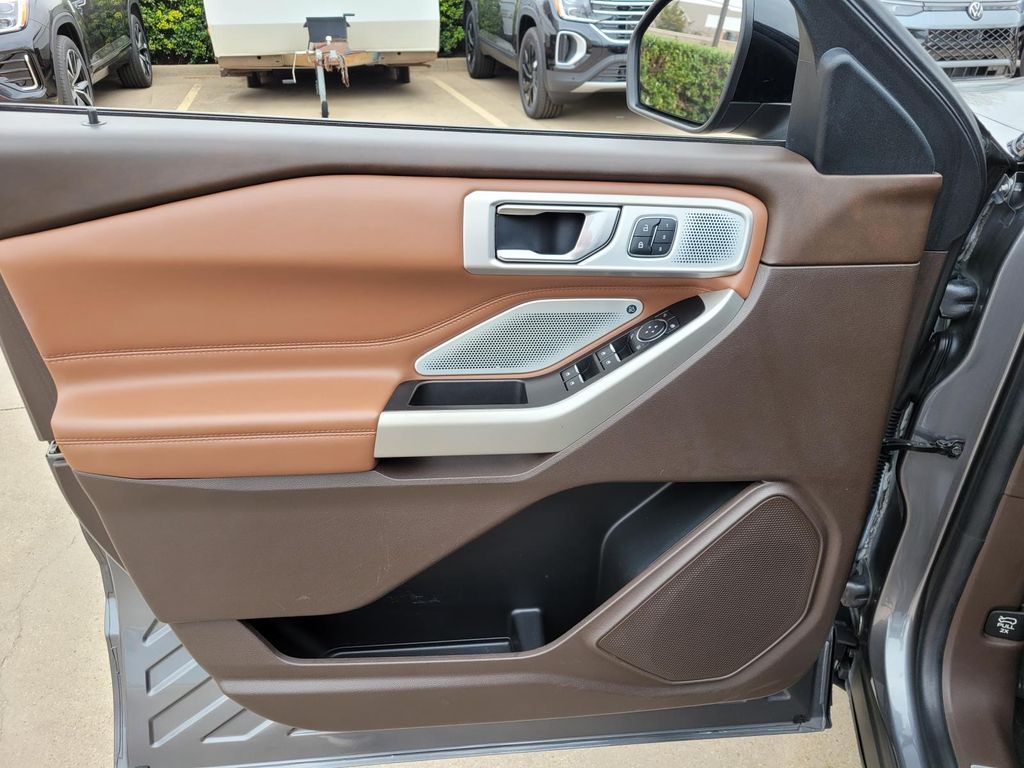 used 2022 Ford Explorer car, priced at $33,600