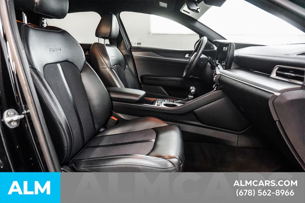 Used 2022 Black Kia GT-Line image 19
