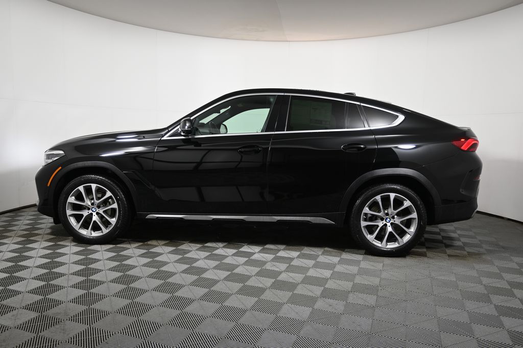 Thumbnail: 2023 BMW X6 - 2