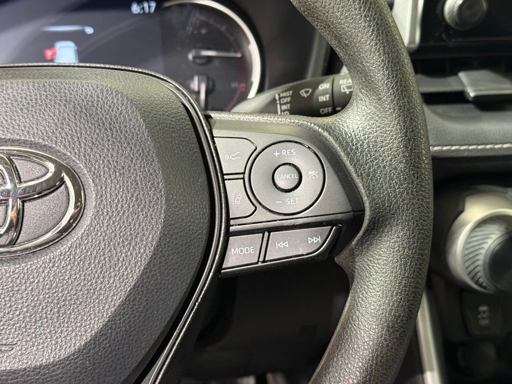 Thumbnail: 2024 Toyota RAV4 - 23