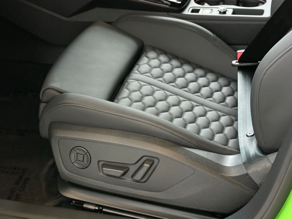 Thumbnail: 2026 Audi RS 3 - 29