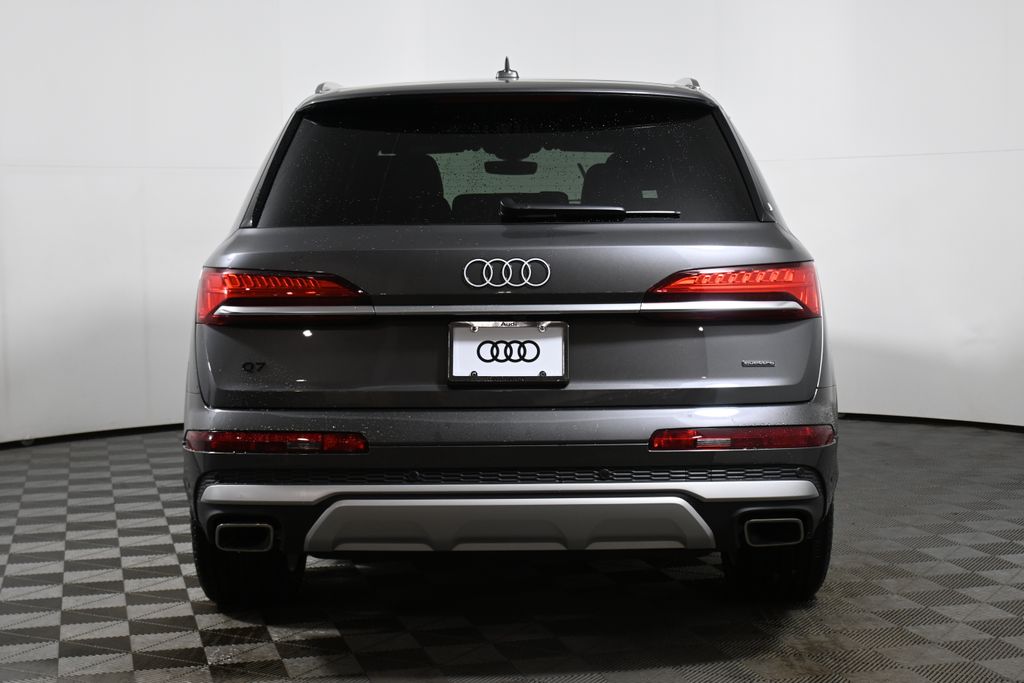 Thumbnail: 2026 Audi Q7 - 6