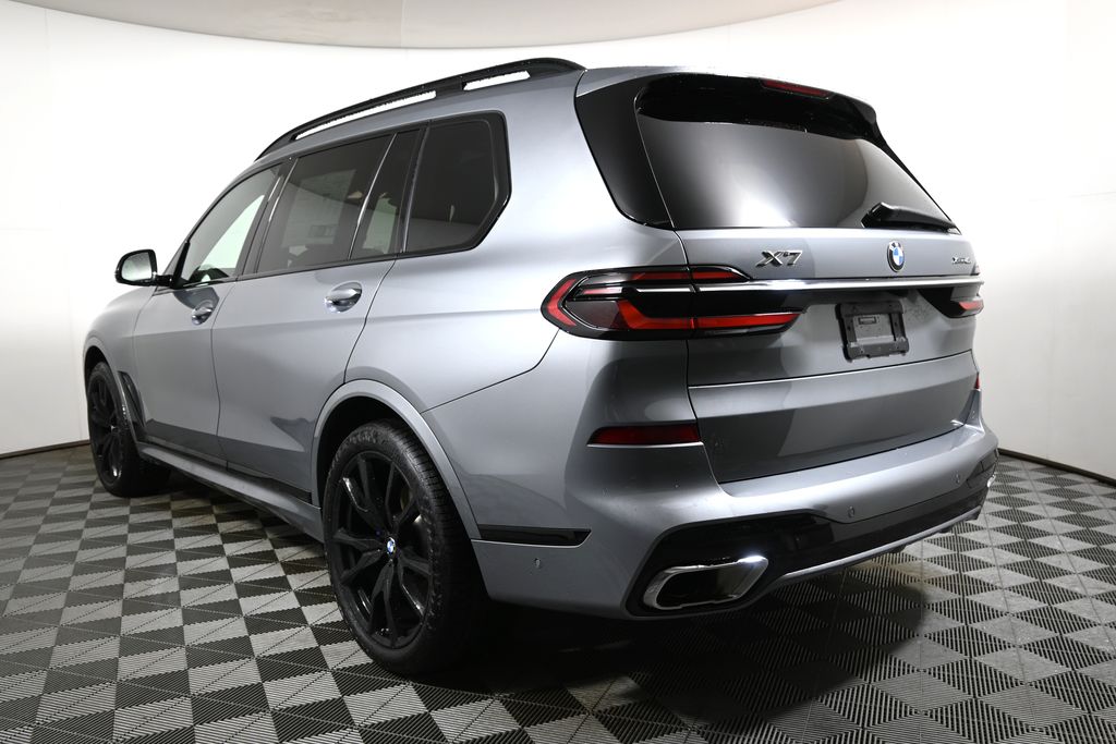 Thumbnail: 2024 BMW X7 - 5