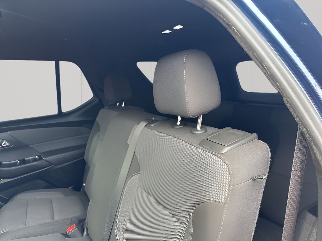 Used Car 2023 Chevrolet Traverse  Lt For Sale Under $25,000 In Austin, Texas