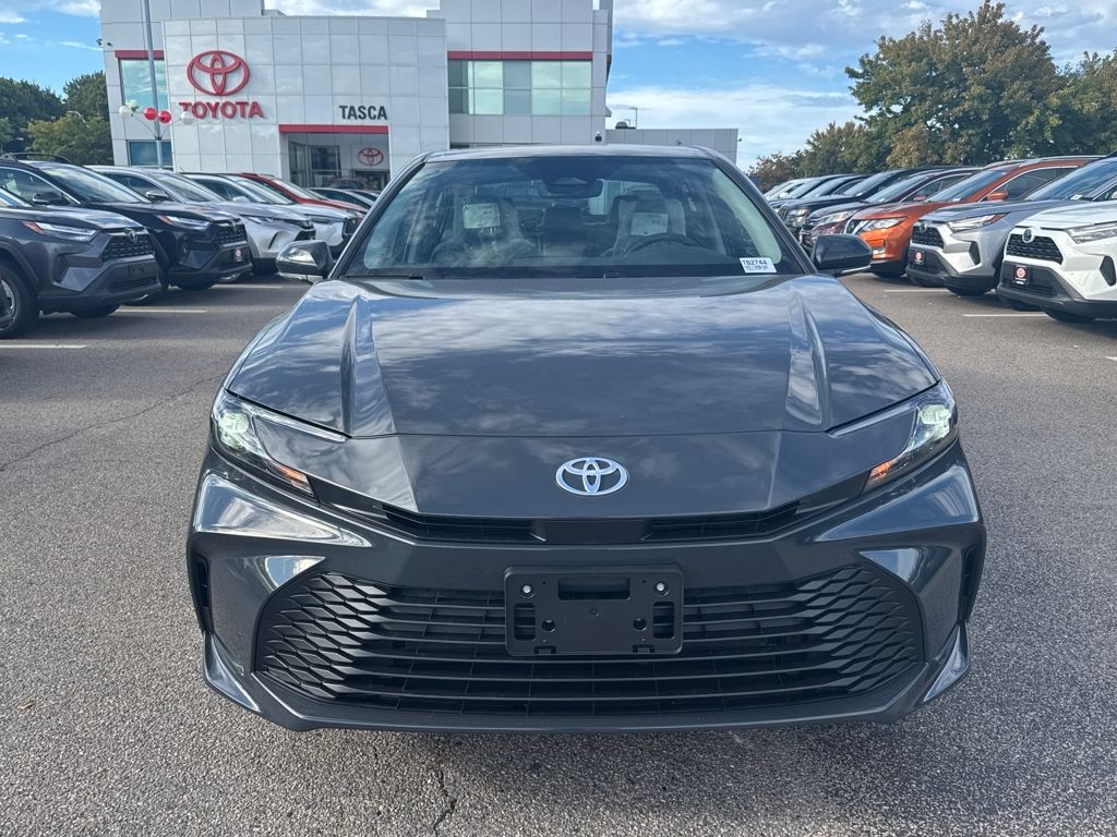 2026 Toyota Camry LE photo 2