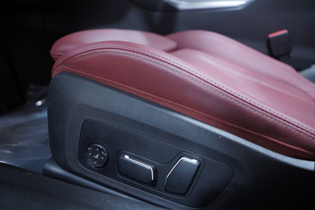 Thumbnail: 2025 BMW 4 Series - 20