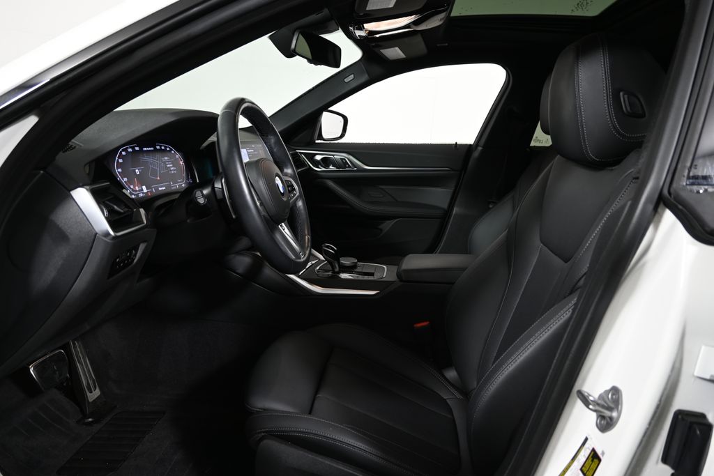 Thumbnail: 2023 BMW 4 Series - 3