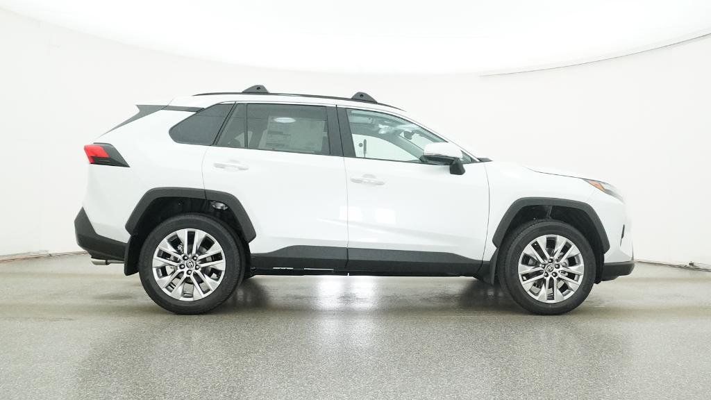 Thumbnail: 2025 Toyota RAV4 - 12