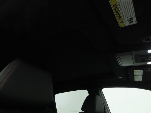 Thumbnail: 2025 Acura ADX - 19