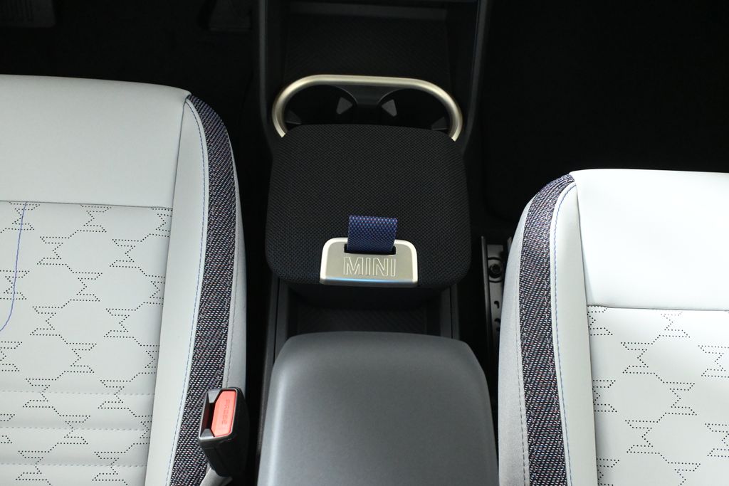 Thumbnail: 2026 MINI Cooper Countryman - 24