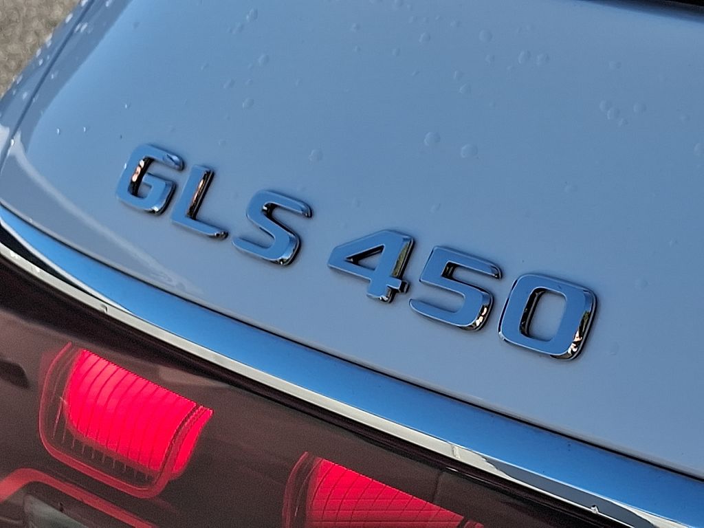 Thumbnail: 2025 Mercedes-Benz GLS - 31