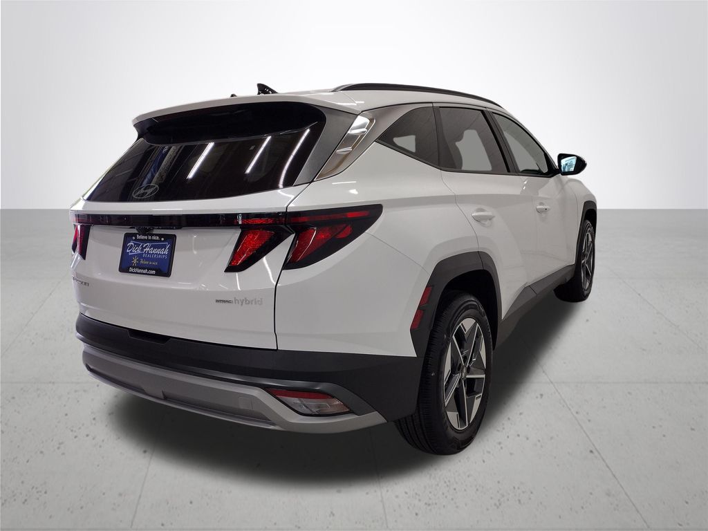 2026 Hyundai Tucson Hybrid SEL