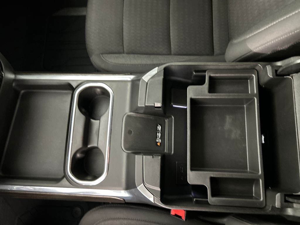 Used 2024 Black Chevrolet LT image 17