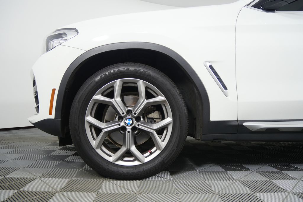 Thumbnail: 2020 BMW X4 - 8