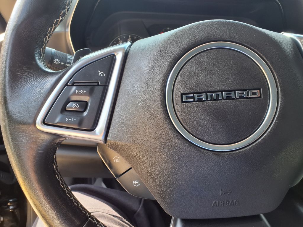 Used 2022 Black Chevrolet 1LT image 15