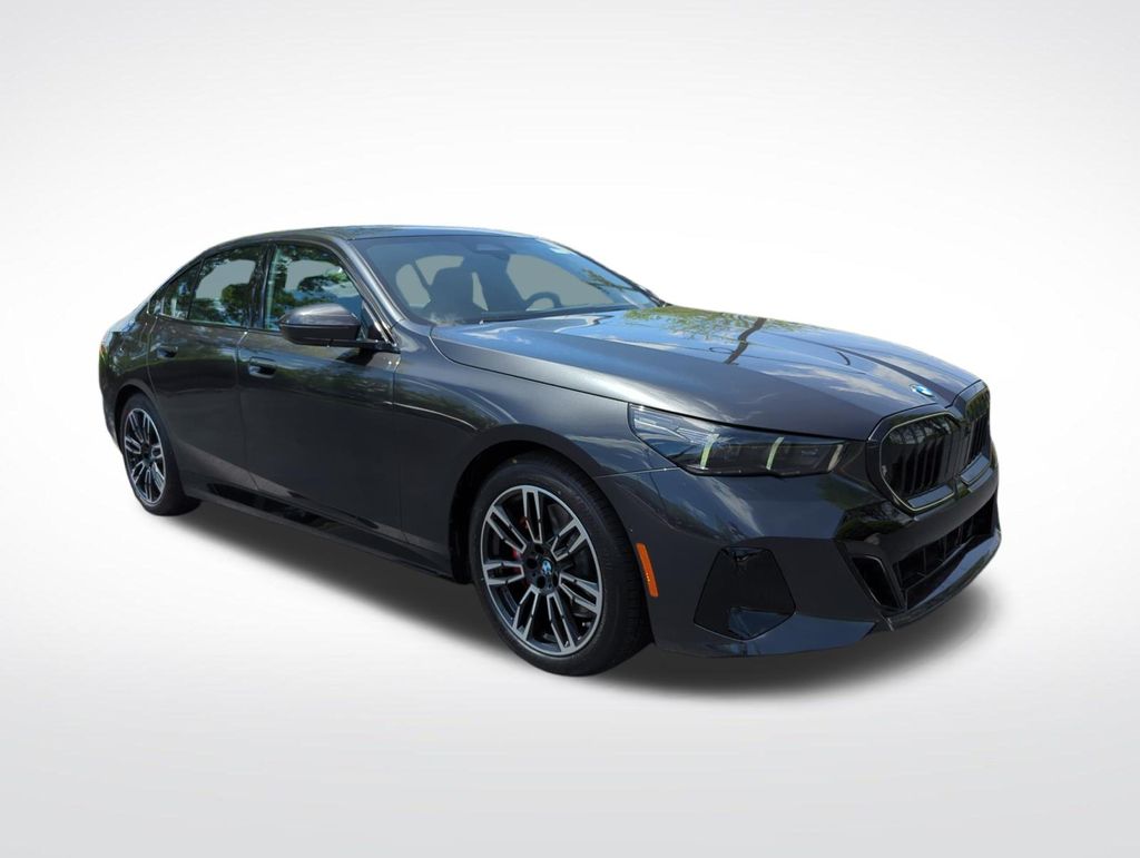 /2024 BMW 530