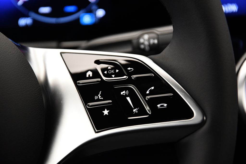 Thumbnail: 2025 Mercedes-Benz GLA - 23