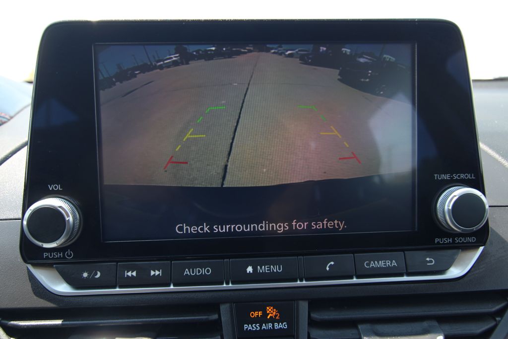 Used 2023 Nissan Altima Sedan