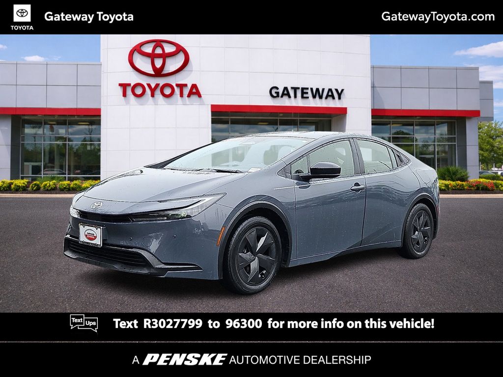 Gray 2024 Toyota Prius LE FWD Hatchback Front-Wheel Drive Continuously Variable Transmission