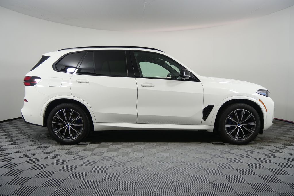 Thumbnail: 2025 BMW X5 - 2