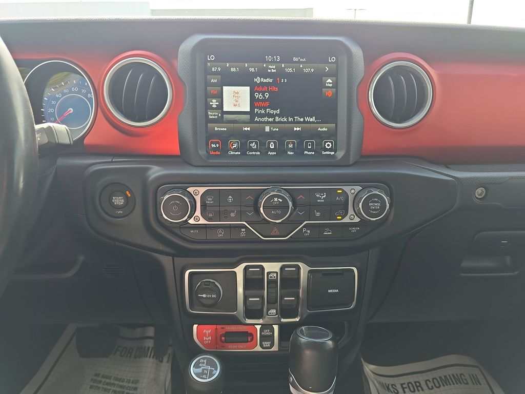 2021 Black Clearcoat Jeep Gladiator Rubicon 4X4 Truck
