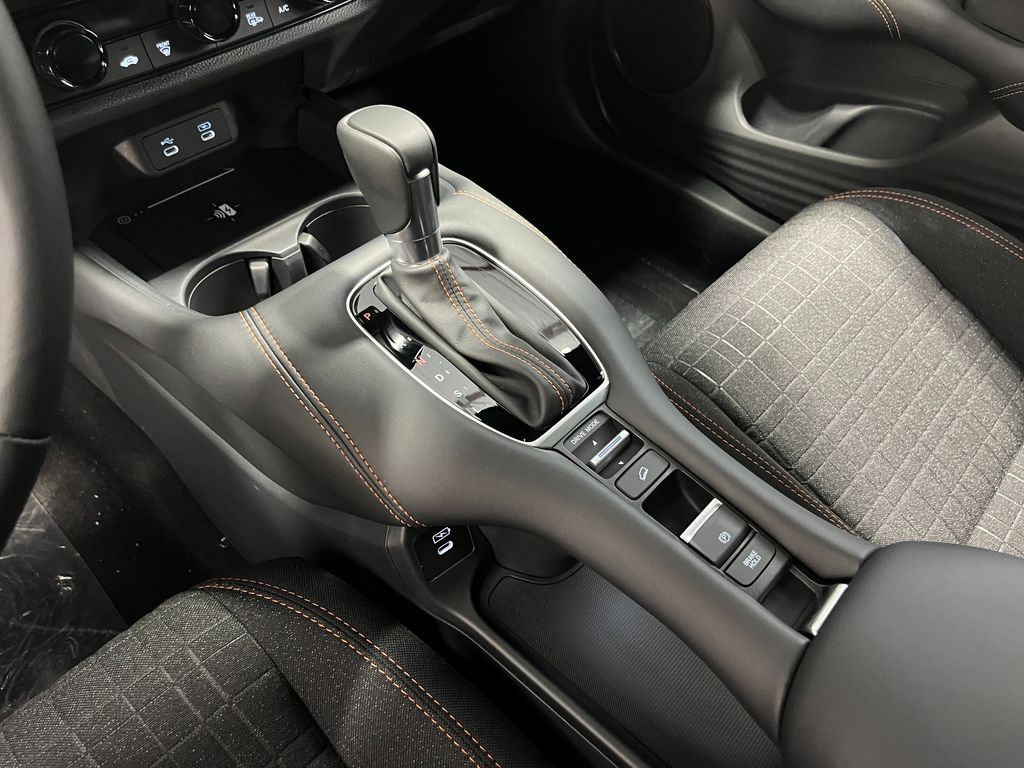 2026 Honda HR-V Sport - Photo 17