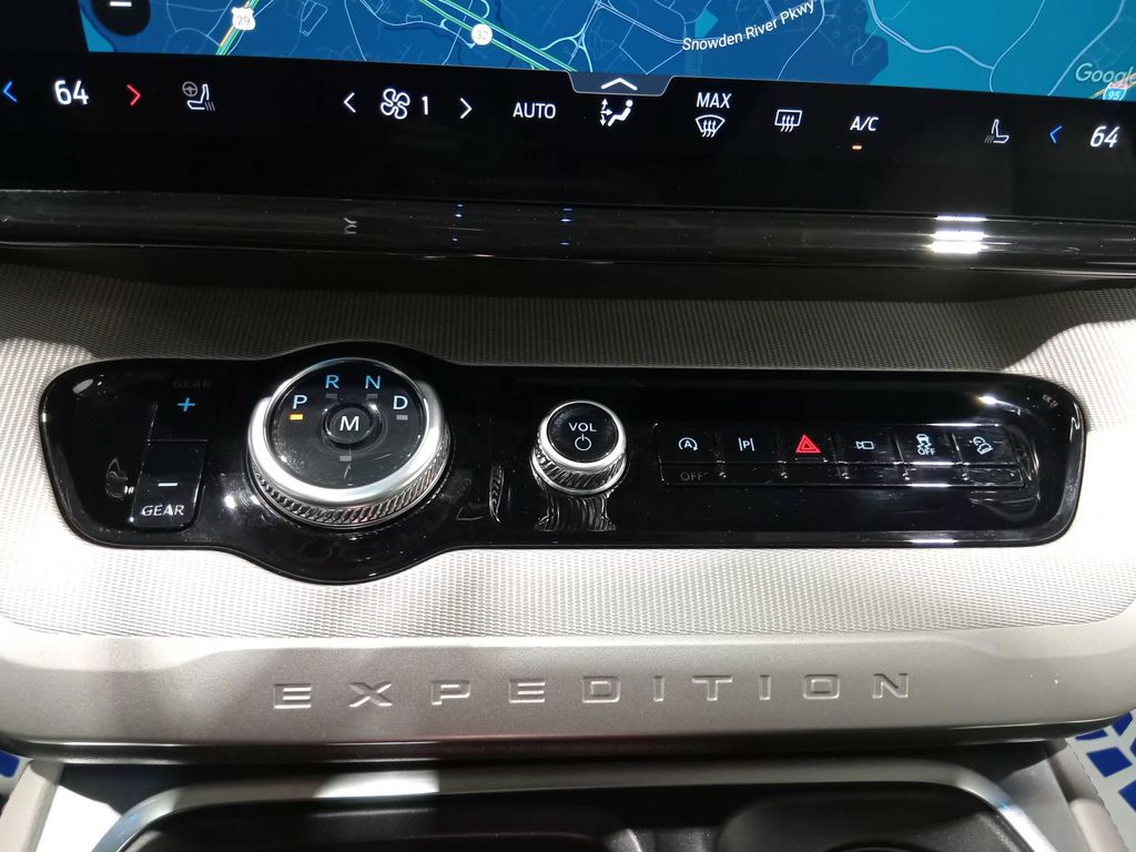 2025 Ford Expedition Active MAX