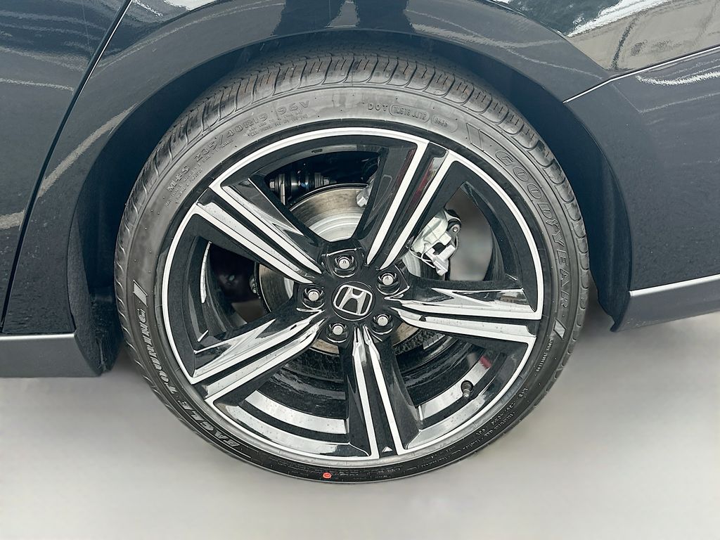2025 Honda Accord Sport 22
