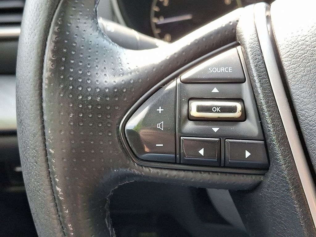 Thumbnail: 2016 Nissan Maxima - 21