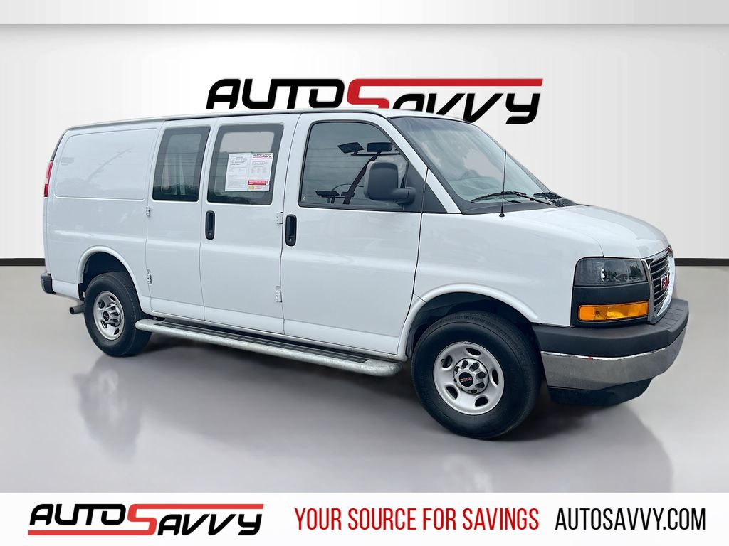 2024 GMC Savana 2500's photo