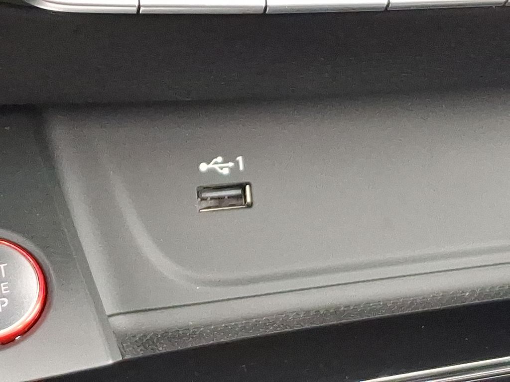 Thumbnail: 2024 Audi RS 5 - 26