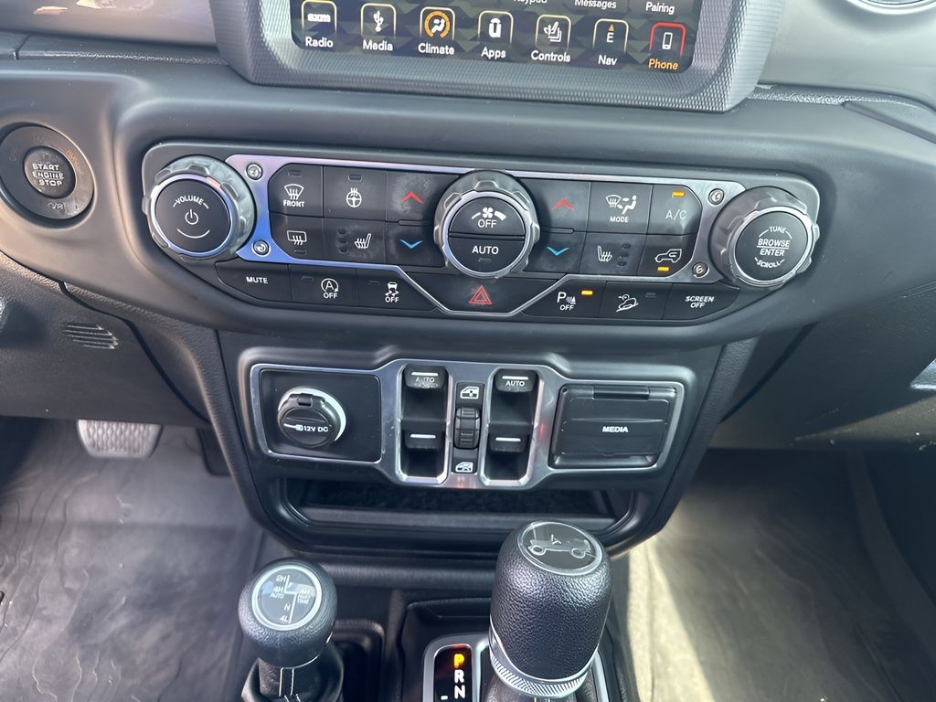 Used Car 2018 Jeep Wrangler  Unlimited Sahara For Sale In Austin, Texas