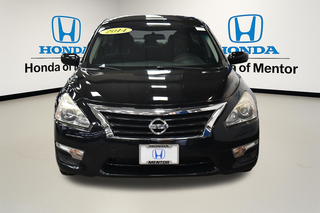 Thumbnail: 2014 Nissan Altima - 12