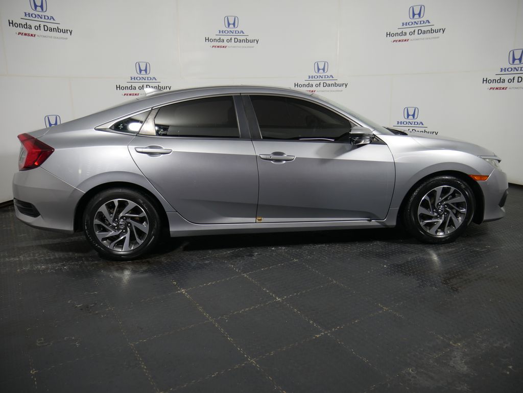 Thumbnail: 2017 Honda Civic - 4