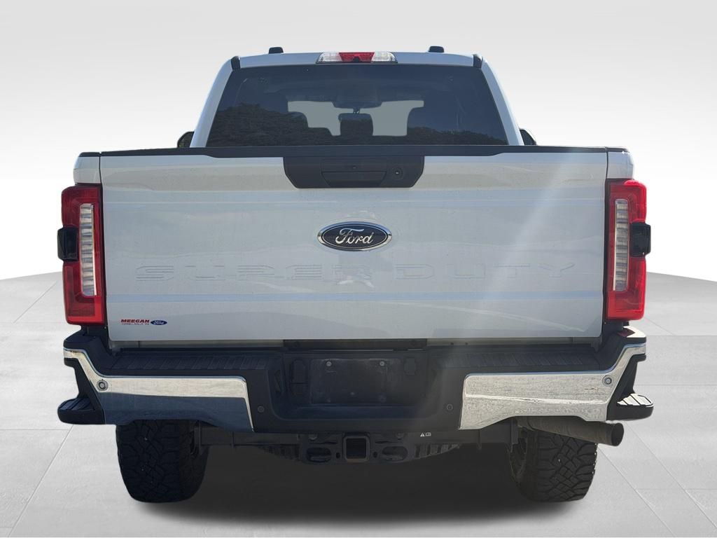 2025 Ford F-350 Super Duty XLT