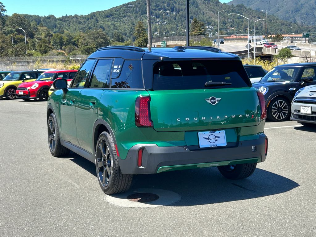 Thumbnail: 2025 MINI Cooper Countryman - 3