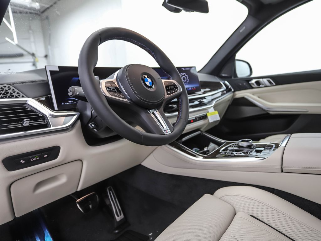 Thumbnail: 2026 BMW X5 - 10